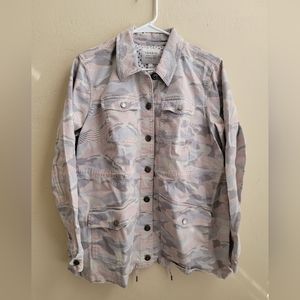 Torrid pink & gray camo anorak jacket